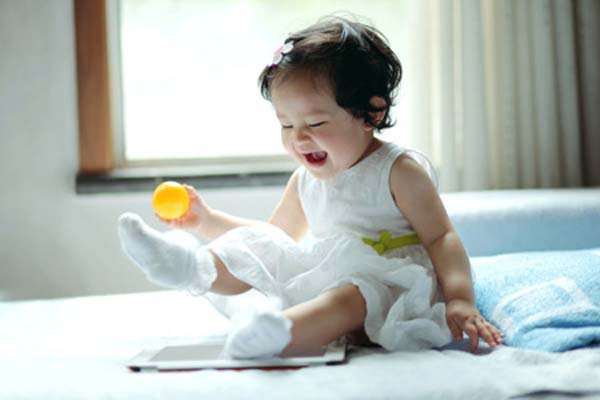 Chọn đồ chơi giúp bé phát triển trong giai đoạn 1-3 tuổi 3