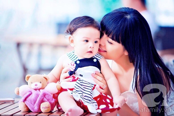 Ca sĩ Quỳnh Anh: Ca sĩ Quỳnh Anh: