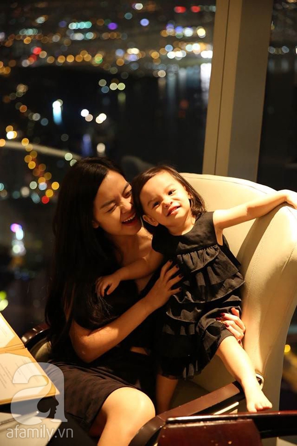 Ca sĩ Quỳnh Anh: Ca sĩ Quỳnh Anh: