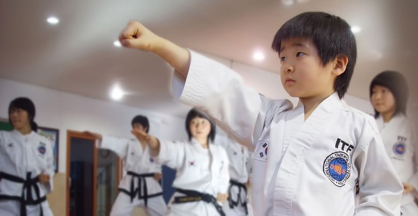 Những kỹ năng trẻ sẽ học được khi tập Taekwondo 2