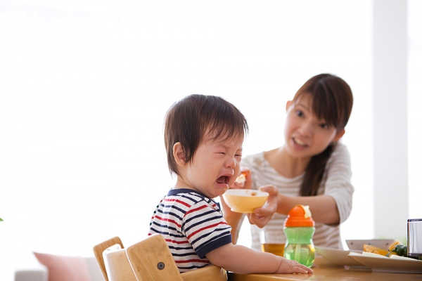 5 ngày chiến đấu với bệnh biếng ăn của con 1 5 ngày chiến đấu với bệnh biếng ăn của con 1