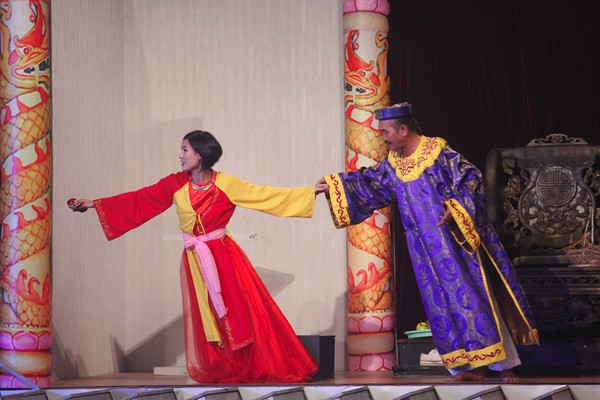 Ngô Kiến Huy, Diệp Lâm Anh thi nhảy trên sân khấu “Chết Cười”  7