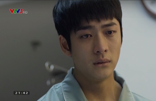 Ảnh Kang Tae khóc vì Nhã Phương Tuổi thanh xuân 5