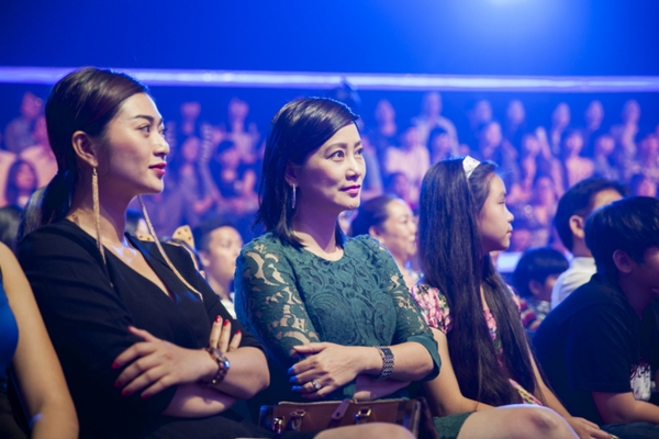 khương ngọc gương mặt th&acirc;n quen 7