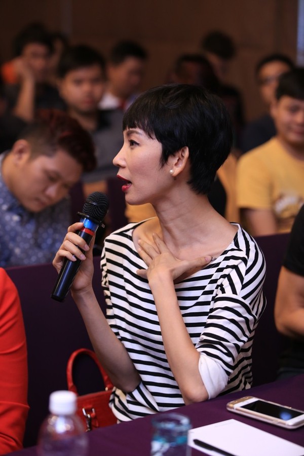b&iacute; mật đ&ecirc;m chủ nhật xu&acirc;n lan 6