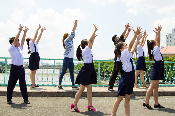 minh hằng bước nhảy ho&agrave;n vũ nh&iacute; 4