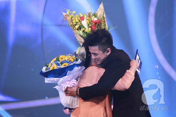 trọng hiếu quán quân vietnam idol 5