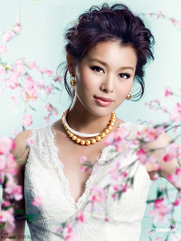 Hồ Hạnh Nhi: 