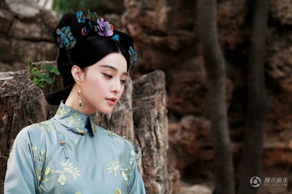 Phạm Băng Băng trở th&agrave;nh b&agrave; ho&agrave;ng bị phế truất 1