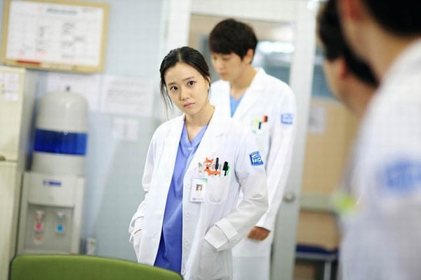 Moon Chae Won 