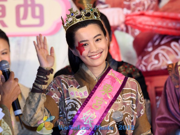 Xem Hoa hậu châu Á trở thành người đàn bà xấu nhất lịch sử 10
