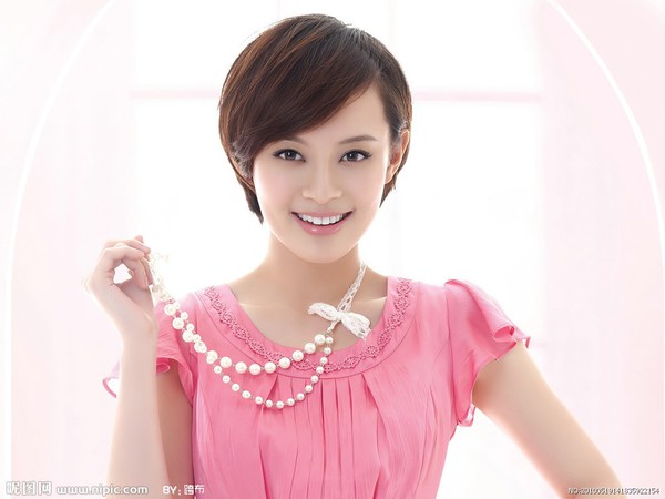 Ph&ugrave;ng Thiệu Phong, T&ocirc;n Lệ đ&oacute;ng cặp trong phim h&agrave;i l&atilde;ng mạn 1