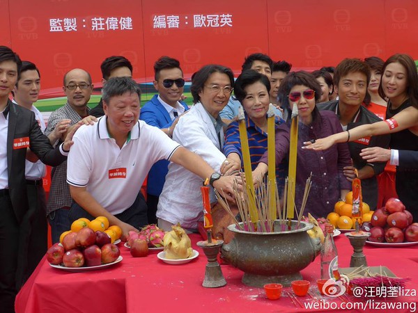 Chung Gia Hân trở thành qu‎ý cô mê hàng hiệu 6