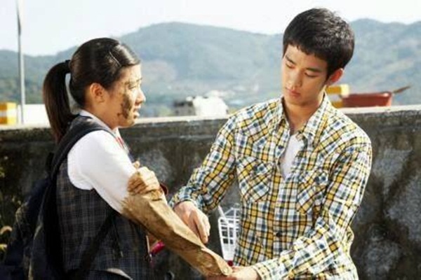 Những cặp đôi yêu từ bé đến lớn trong phim Hàn 9