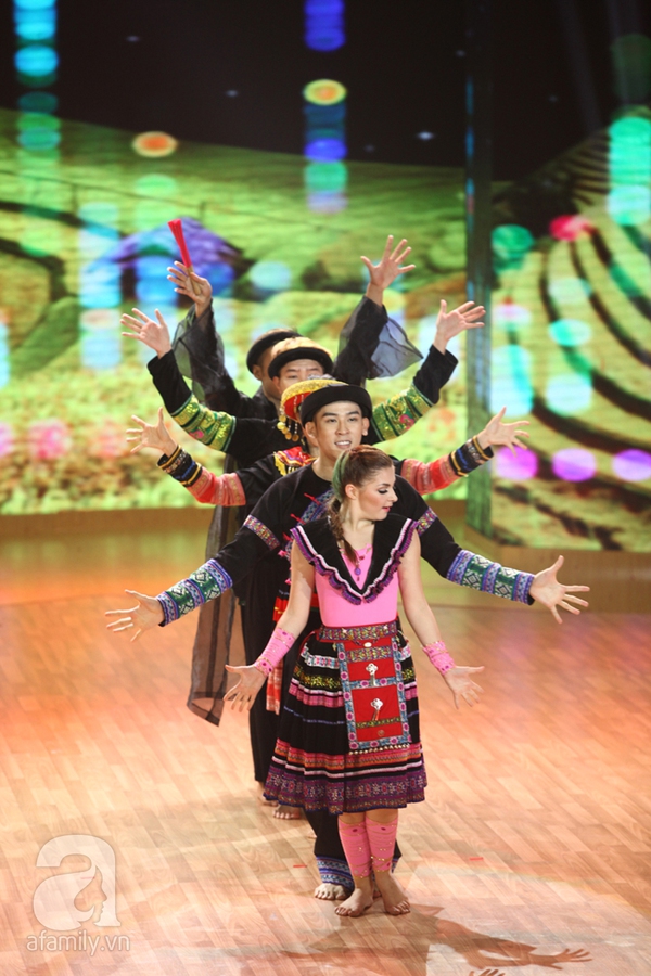 Bước nhảy ho&agrave;n vũ 2016