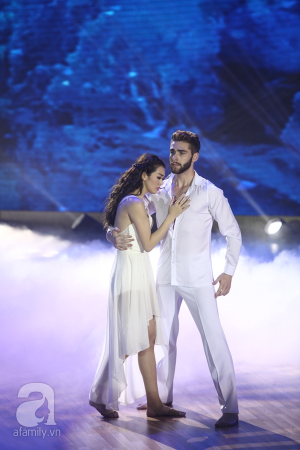 Bước nhảy ho&agrave;n vũ 2016