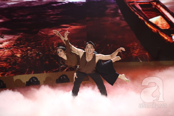 Bước nhảy ho&agrave;n vũ 2016
