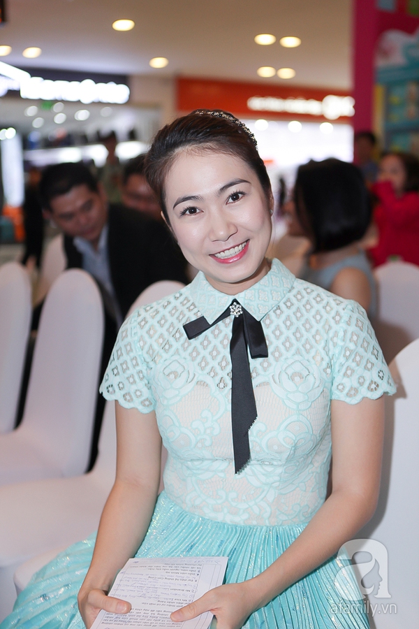 Elly Trần