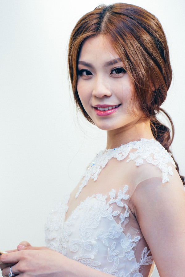  váy cưới Á hậu Diễm Trang