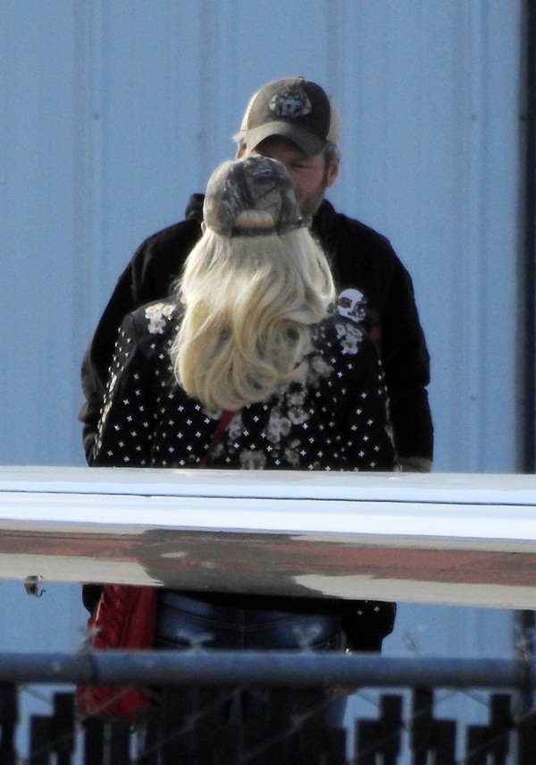 Gwen Stefani & Blake Shelton