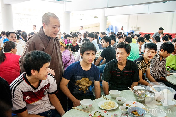 Những câu chuyện cảm động về thí sinh trọ thi trong chùa Bằng A 16 Những câu chuyện cảm động về thí sinh trọ thi trong chùa Bằng A 16