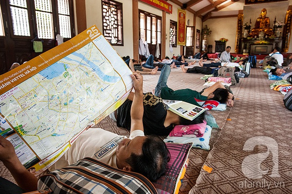 Những câu chuyện cảm động về thí sinh trọ thi trong chùa Bằng A 9 Những câu chuyện cảm động về thí sinh trọ thi trong chùa Bằng A 9