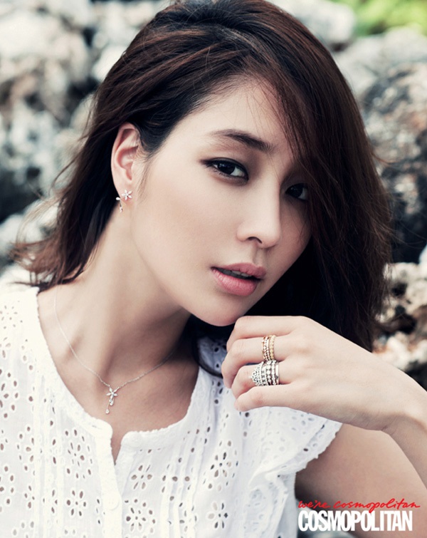 Song Hye Kyo là gương mặt được phụ nữ Châu Á khao khát nhất 2