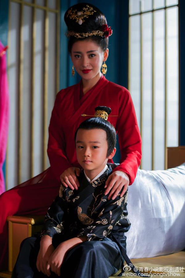 cảnh phim bi thương th&aacute;i tử phi thăng chức k&yacute; 8