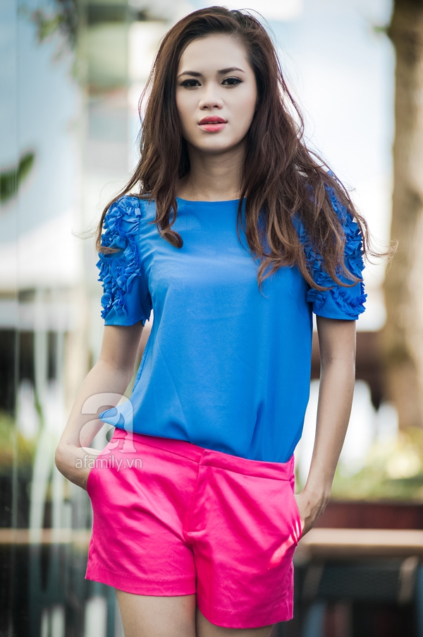 Đưa gam m&agrave;u neon v&agrave;o trang phục c&ocirc;ng sở nh&atilde; nhặn 15