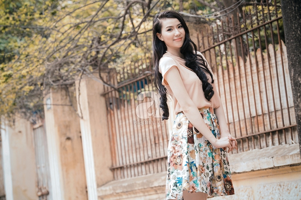 Cuối tuần dạo phố với trang phục sắc hoa rực rỡ 7