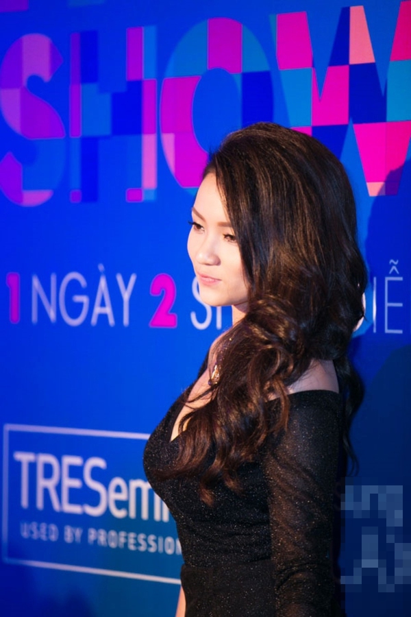 “Soi” tóc đẹp và đẳng cấp của sao Việt tại Elle Fashion Show 13