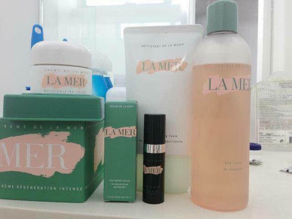 khoe bàn trang điểm 