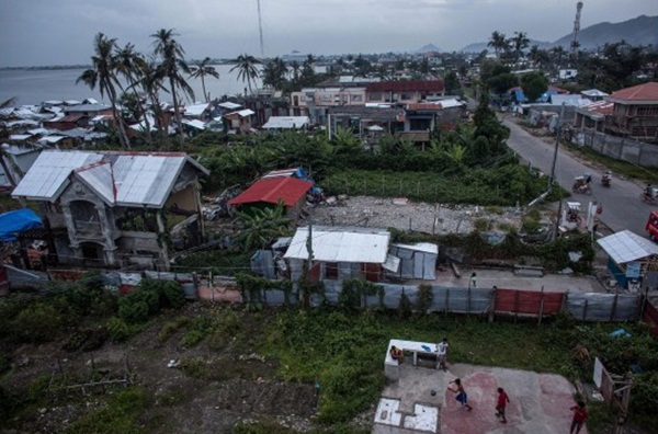 Sự sống hồi sinh ở thành phố Tacloban một năm sau siêu bão Haiyan 2