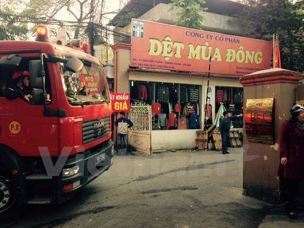 Hà Nội: Cháy tại Công ty cổ phần Dệt Mùa đông ở quận Thanh Xuân 1