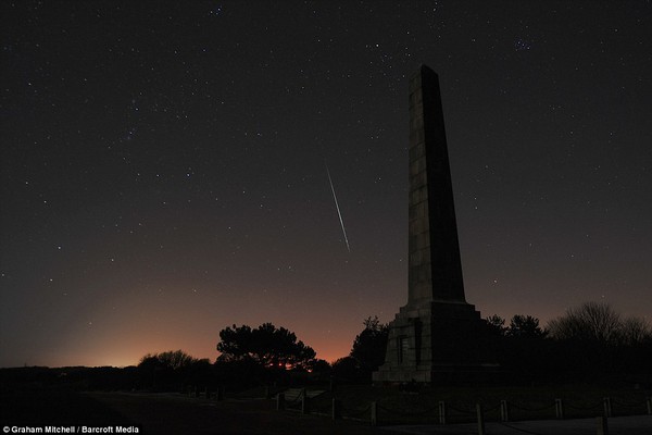 Chiêm ngưỡng mưa sao băng Geminids đẹp nhất năm 2