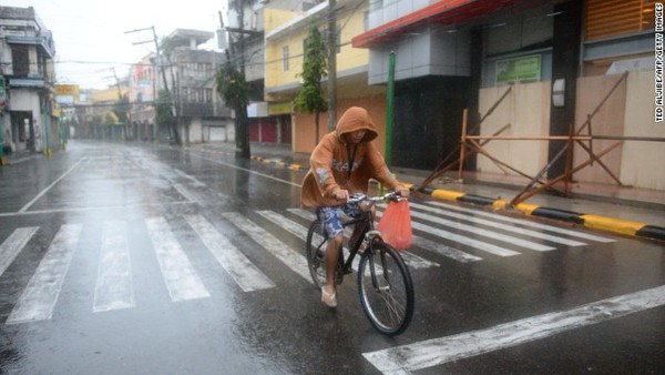 Siêu bão Hagupit tàn phá Philippines, đã có ít nhất 2 người thiệt mạng 5