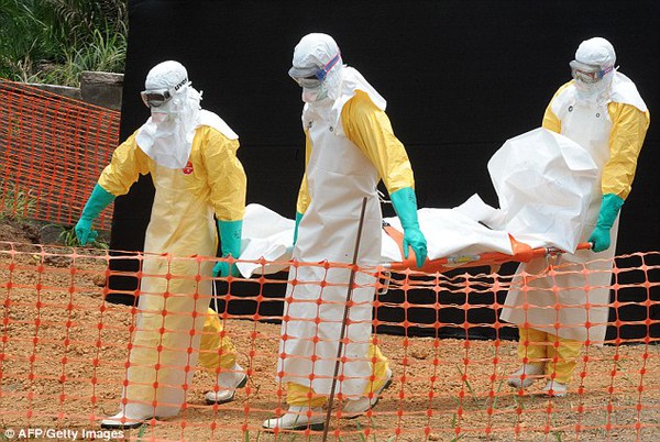 Lô vắc-xin Ebola đầu tiên đã được đưa tới Liberia 2