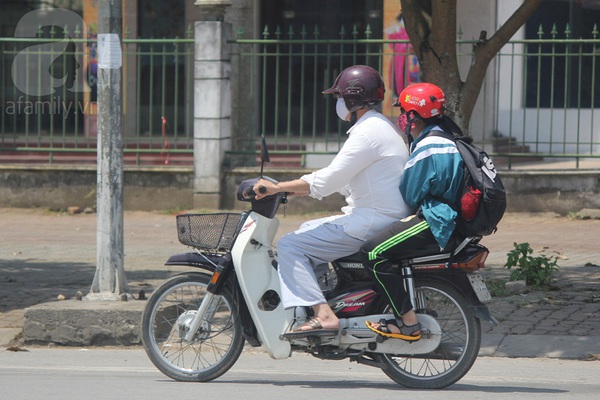 Nghệ An nắng nóng ngột ngạt, người dân mệt mỏi