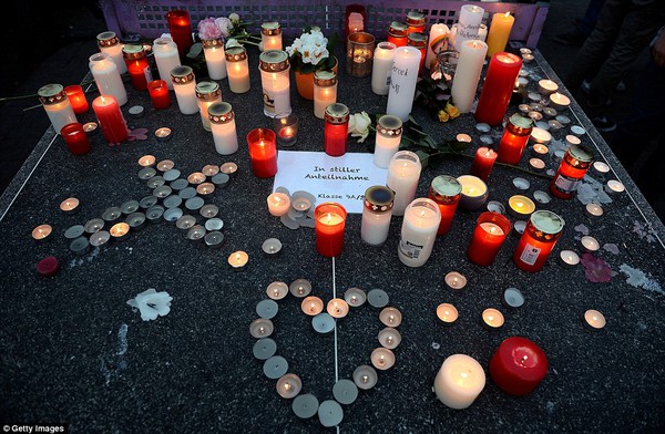 Nước mắt tiễn đưa nạn nhân vụ máy bay rơi ở Pháp