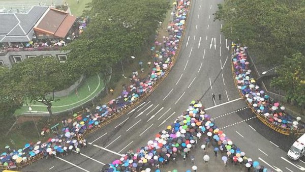 Người dân Singapore tiễn đưa ông Lý Quang Diệu