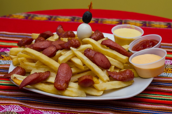 Salchipapas