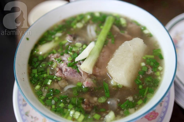 phở