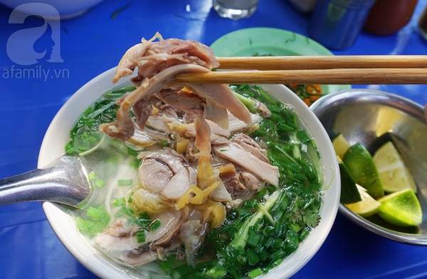 phở gà hàng điếu