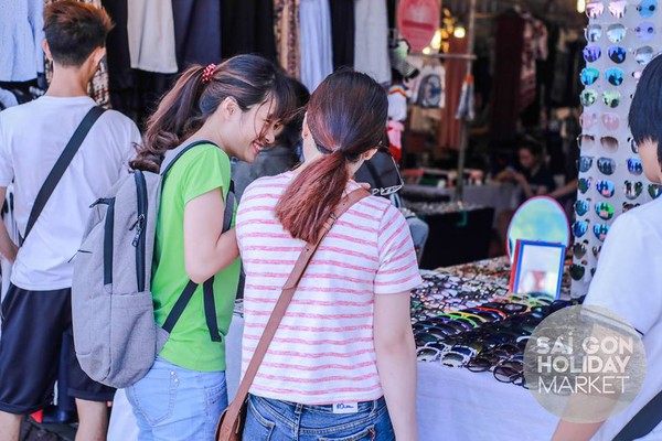 Saigon Holiday Market