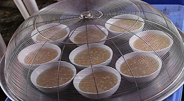 ch&egrave; củ m&agrave;i