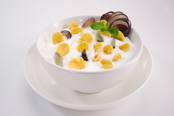 Cả tuần vui khỏe với m&oacute;n ngon từ sữa chua 2