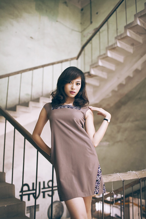 Trẻ trung, nữ tính với thời trang công sở Heydi Fashion House 5 Trẻ trung, nữ tính với thời trang công sở Heydi Fashion House 5