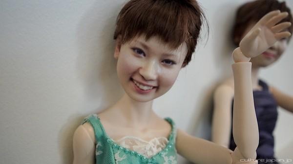 Nhật Bản: Búp bê 3D có gương mặt giống hệt người thật  1