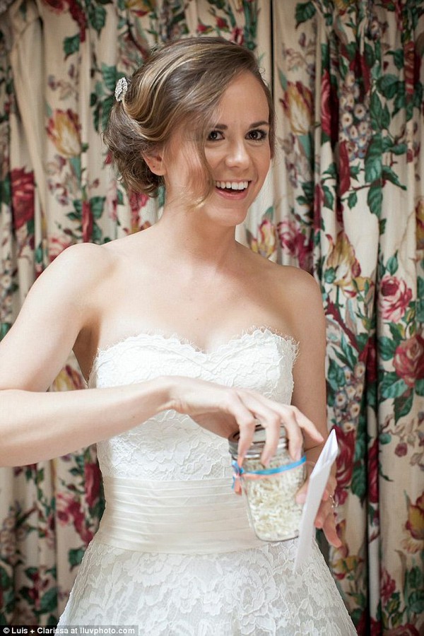 Mẫu mô hình cô dâu chú rể dễ thương cho các bạn trang trí bánh cưới