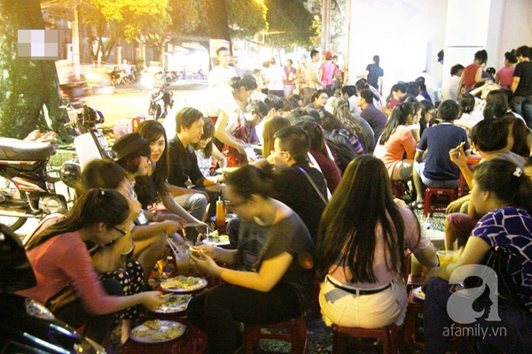 Ngất ngây với 7 khu phố ẩm thực tuyệt vời của Sài Gòn 15